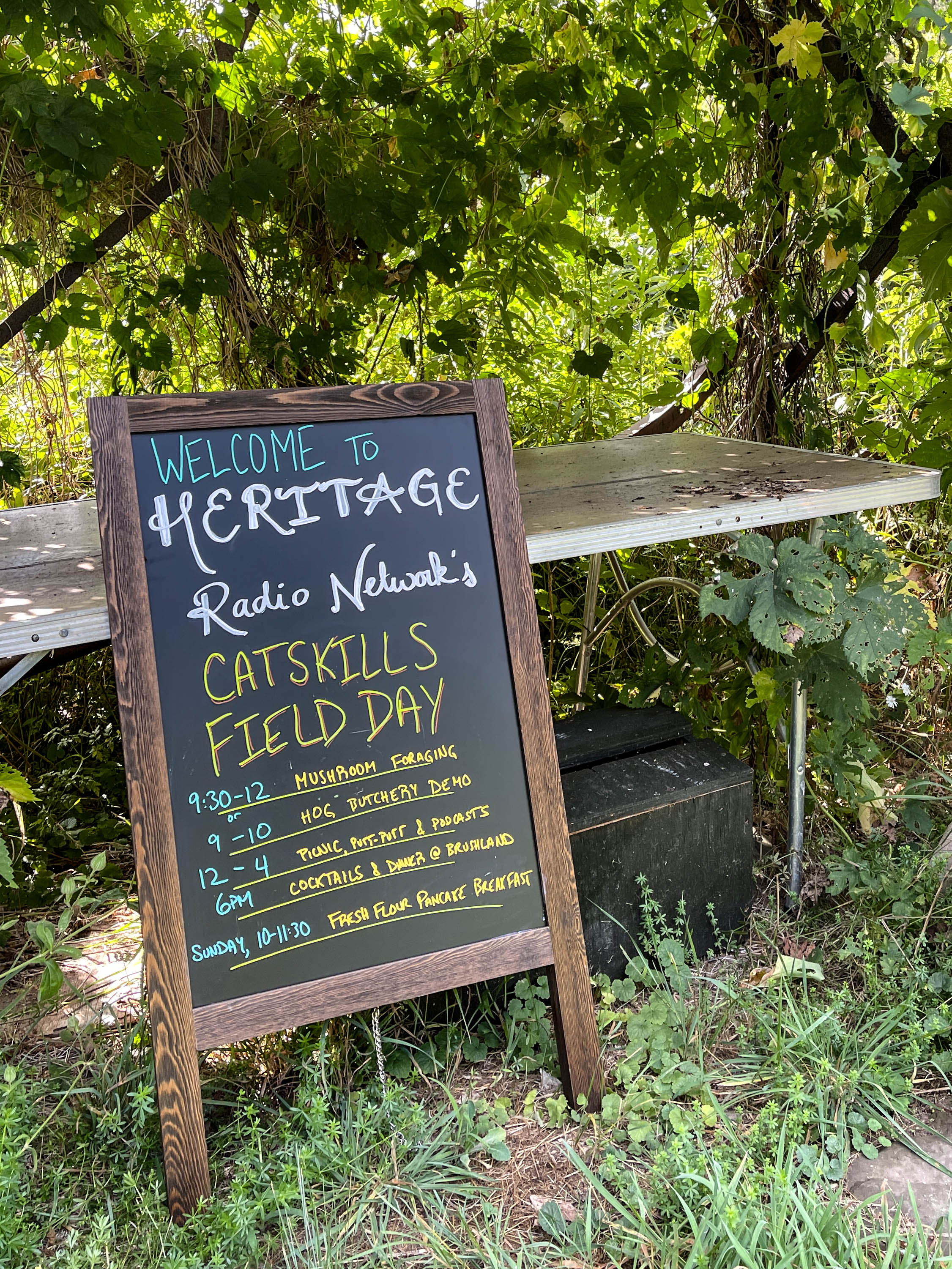 A board with the schedule for Heritage Radio Network's Catskills Field Day