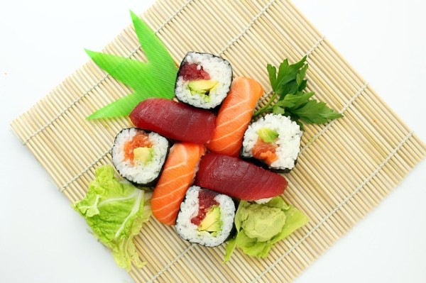 sushi-373588_640