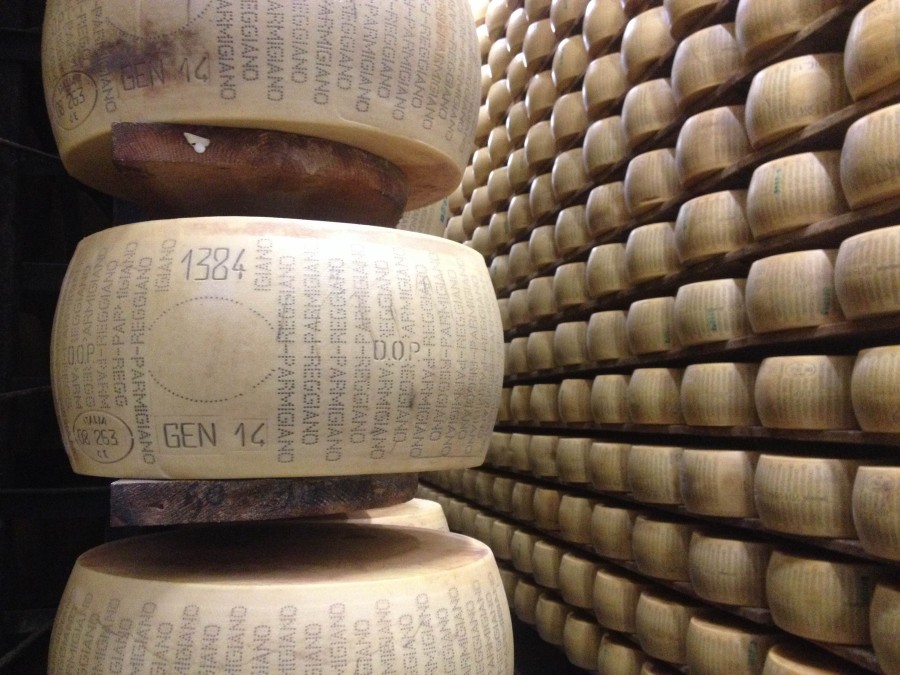 Parmigiano-Reggiano_wheel_on_shelf